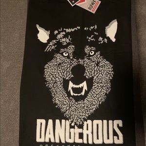 Black Shirt Wolf Grey